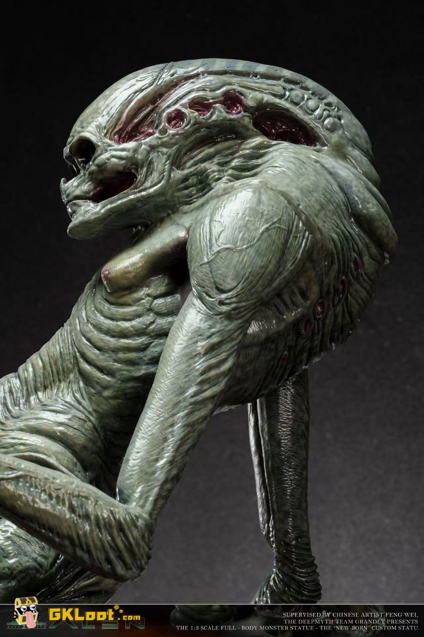 DEEPMYTH Studio 1/3 Alien Newborn Statue w/ LED - View 9 DEEPMYTH Studio 1/3 Alien Newborn Statue w/ LED - View 9