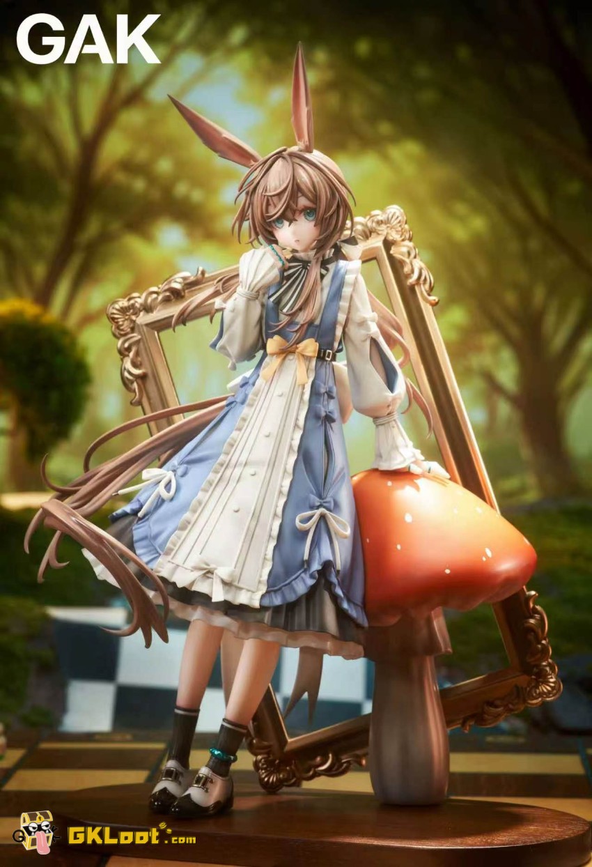 GAK Studio 1/7 Arknights Amiya Statue - View 1 GAK Studio 1/7 Arknights Amiya Statue - View 1