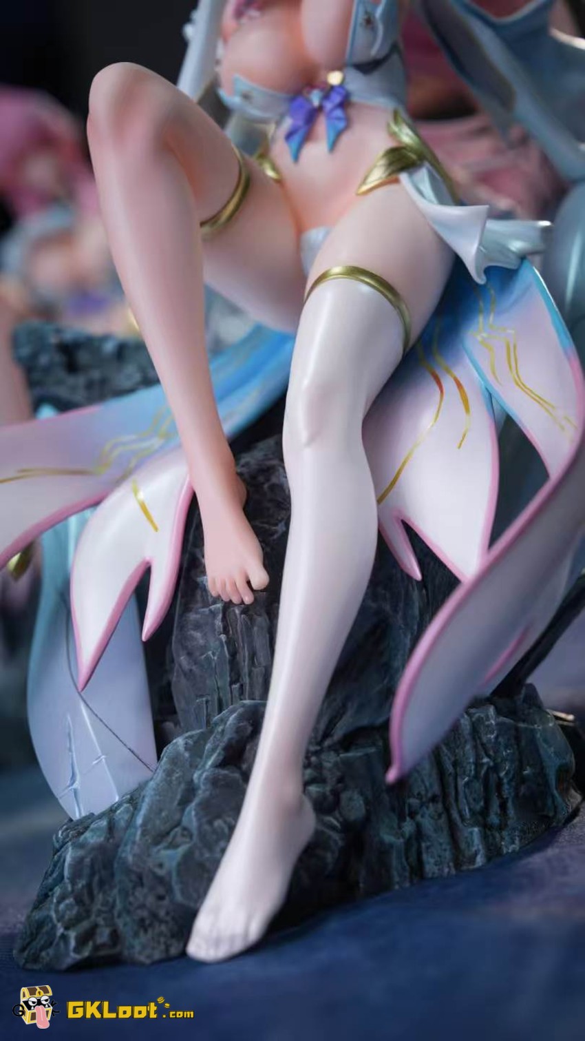 New Age Studio 1/6 Wuthering Waves Aemeath Statue - View 1 New Age Studio 1/6 Wuthering Waves Aemeath Statue - View 1