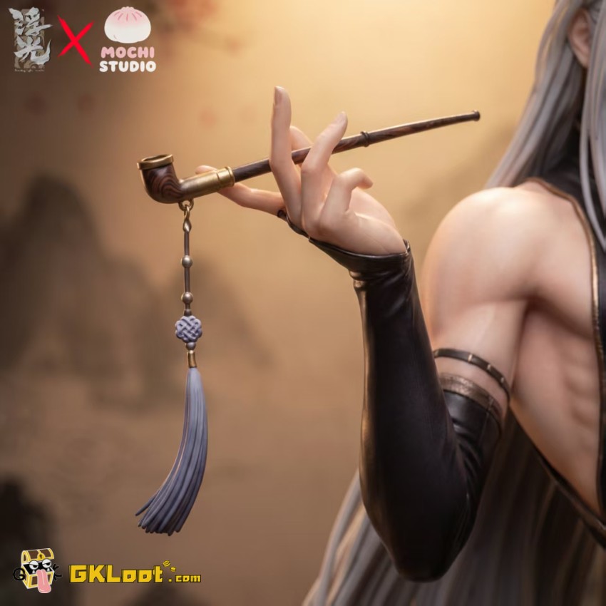 MOCHI Studio Final Fantasy VII Sephiroth Statue - View 2 MOCHI Studio Final Fantasy VII Sephiroth Statue - View 2