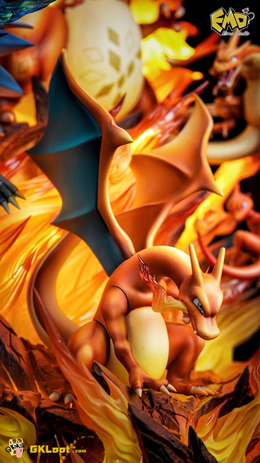 EMO Studio Pokémon Charizard Statue w/ LED - View 2 EMO Studio Pokémon Charizard Statue w/ LED - View 2