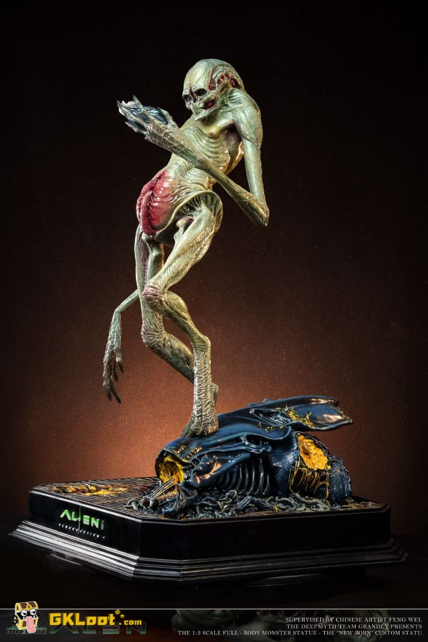 DEEPMYTH Studio 1/3 Alien Newborn Statue w/ LED - View 8 DEEPMYTH Studio 1/3 Alien Newborn Statue w/ LED - View 8