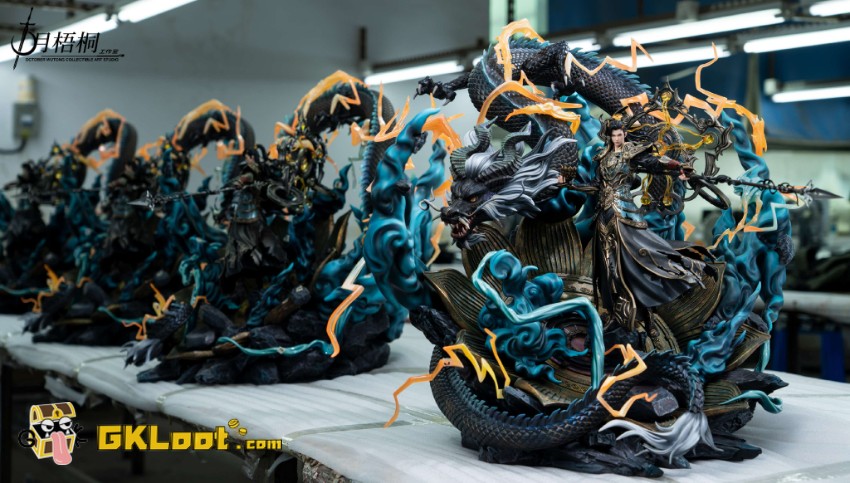 Shi Yue Wu Tong Studio 1/6 Perfect World Licensed Shi Hao Statue w/ LED - View 4 Shi Yue Wu Tong Studio 1/6 Perfect World Licensed Shi Hao Statue w/ LED - View 4