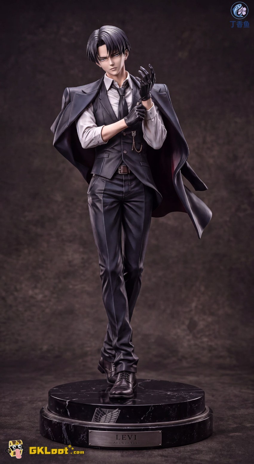 DXY Studio Attack on Titan Levi Ackerman Statue - View 2 DXY Studio Attack on Titan Levi Ackerman Statue - View 2