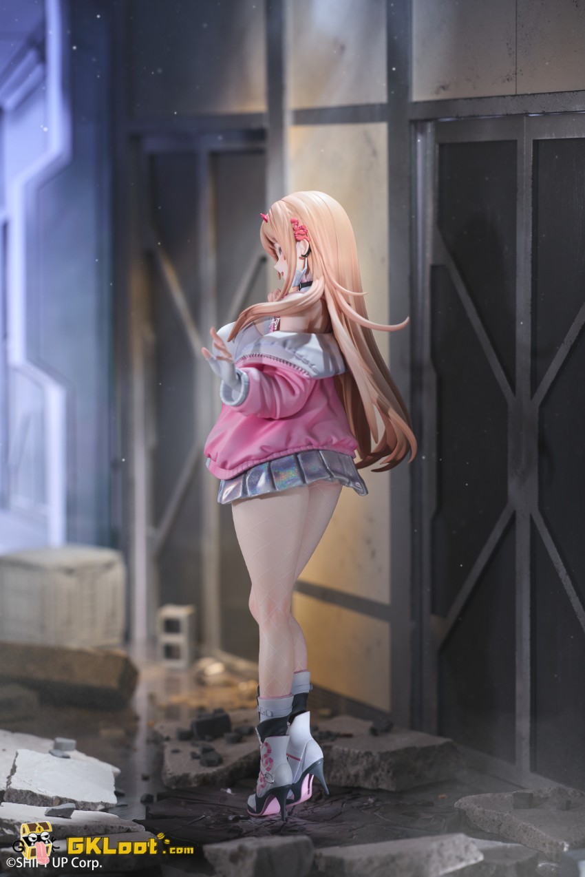 Hobby Sakura Studio 1/7 Goddess of Victory: Nikke Viper - View 2 Hobby Sakura Studio 1/7 Goddess of Victory: Nikke Viper - View 2