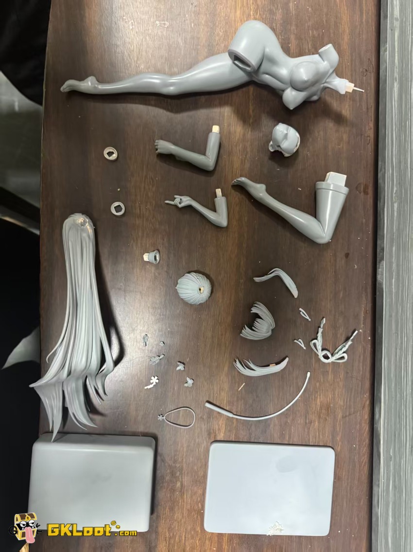 WPH Studio 1/6 Wuthering Waves Hiyuki Statue - View 2 WPH Studio 1/6 Wuthering Waves Hiyuki Statue - View 2