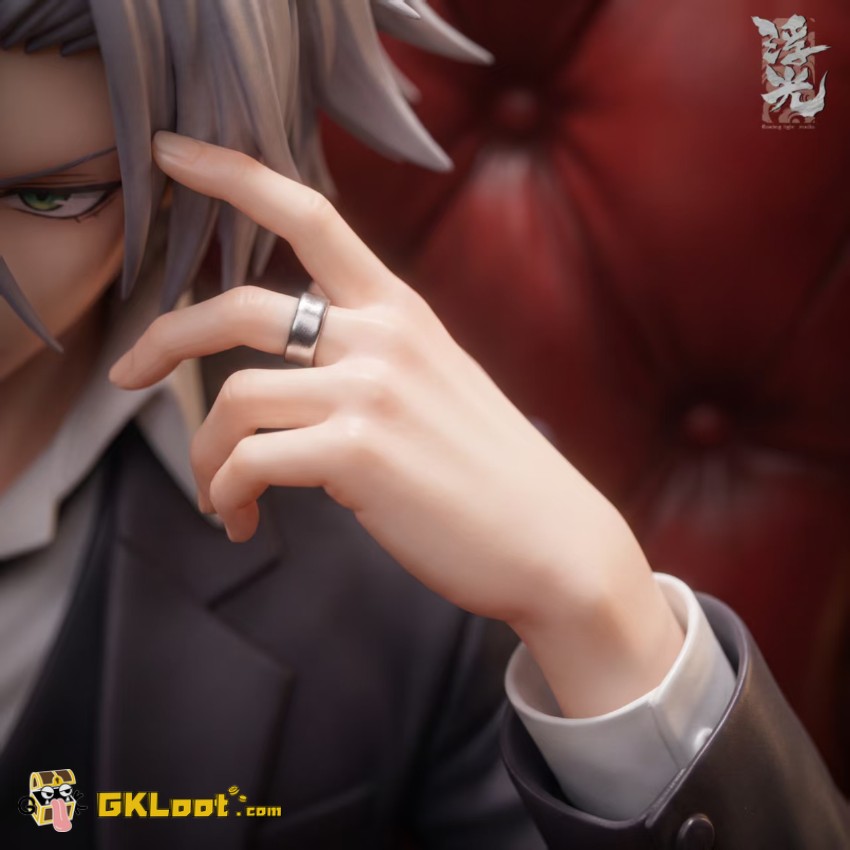 Floating Light Studio Katekyo Hitman Reborn Hayato Gokudera Statue - View 3 Floating Light Studio Katekyo Hitman Reborn Hayato Gokudera Statue - View 3