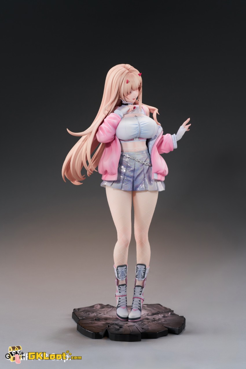 Hobby Sakura Studio 1/7 Goddess of Victory: Nikke Viper - View 5 Hobby Sakura Studio 1/7 Goddess of Victory: Nikke Viper - View 5