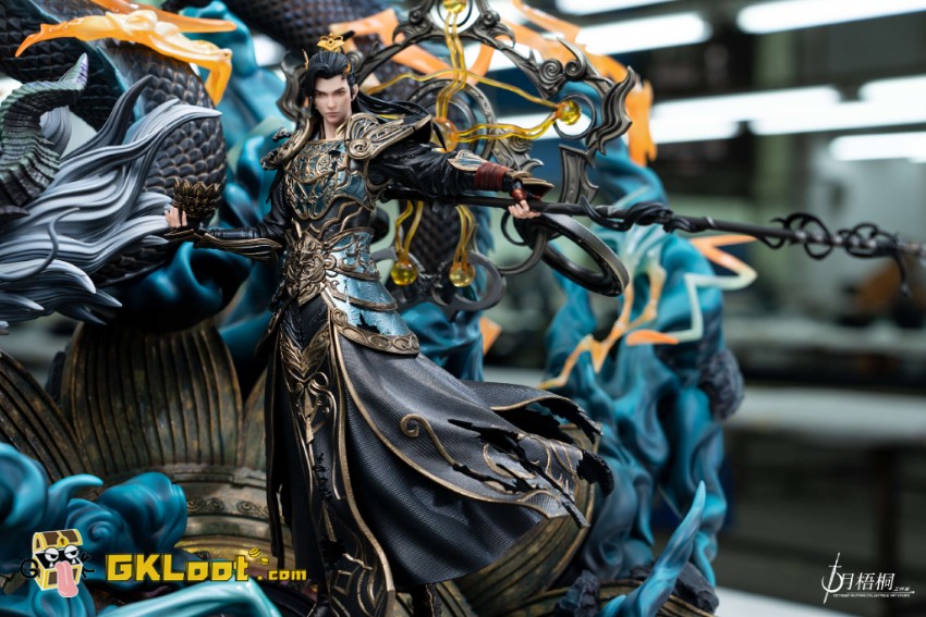 Shi Yue Wu Tong Studio 1/6 Perfect World Licensed Shi Hao Statue w/ LED - View 9 Shi Yue Wu Tong Studio 1/6 Perfect World Licensed Shi Hao Statue w/ LED - View 9