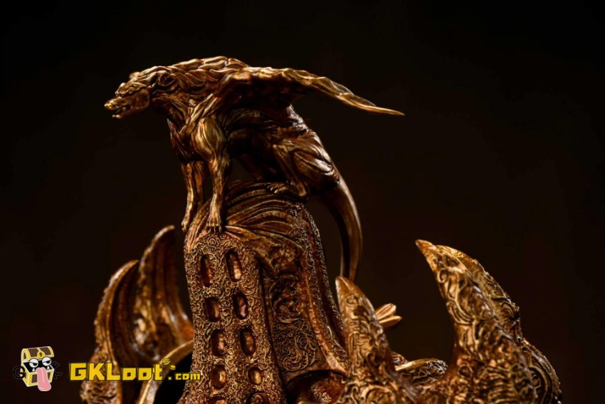 Sword & Wing Studio 1/3 Elden Ring Tree Sentinel & Draconic Tree Sentinel & Loretta Bust - View 15 Sword & Wing Studio 1/3 Elden Ring Tree Sentinel & Draconic Tree Sentinel & Loretta Bust - View 15