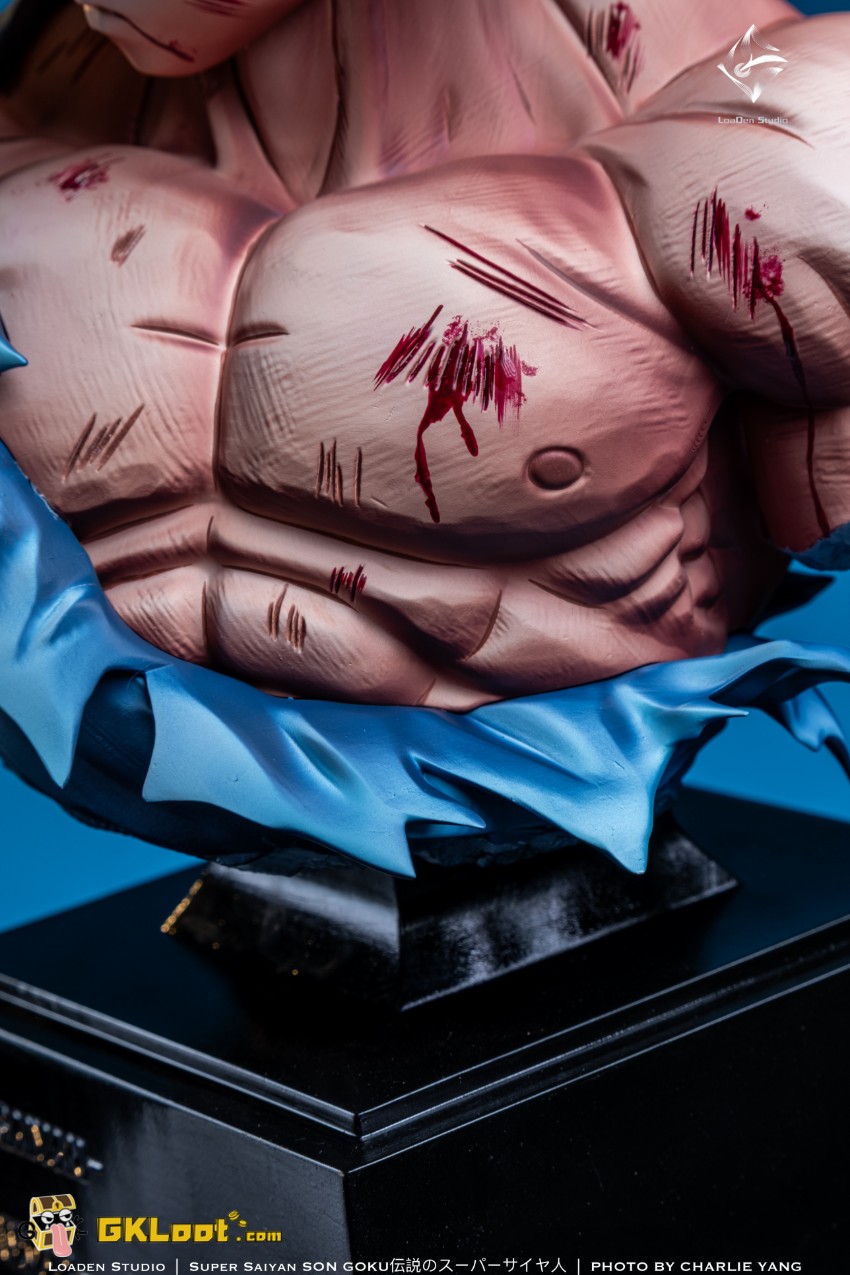 LoaDen Studio 1/3 Dragon Ball Son Goku Bust - View 3 LoaDen Studio 1/3 Dragon Ball Son Goku Bust - View 3