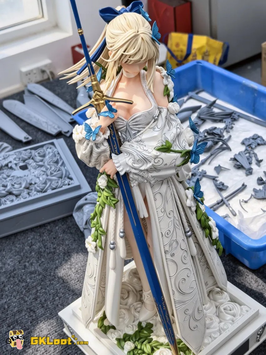 Venus Studio 1/4 Fate Artoria Pendragon Lily Statue - View 1 Venus Studio 1/4 Fate Artoria Pendragon Lily Statue - View 1