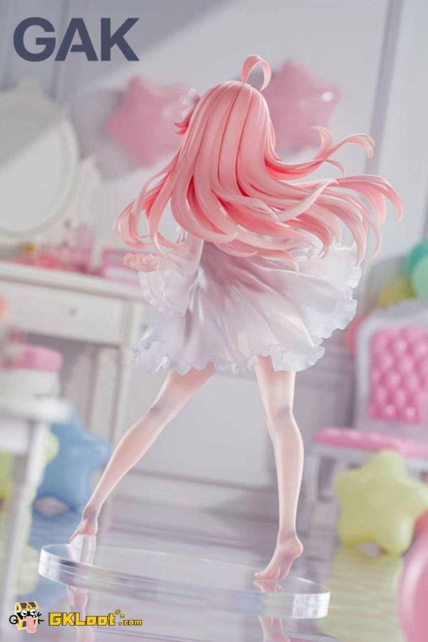 GAK Studio 1/6 Blue Archive Takanashi Hoshino Statue - View 8 GAK Studio 1/6 Blue Archive Takanashi Hoshino Statue - View 8