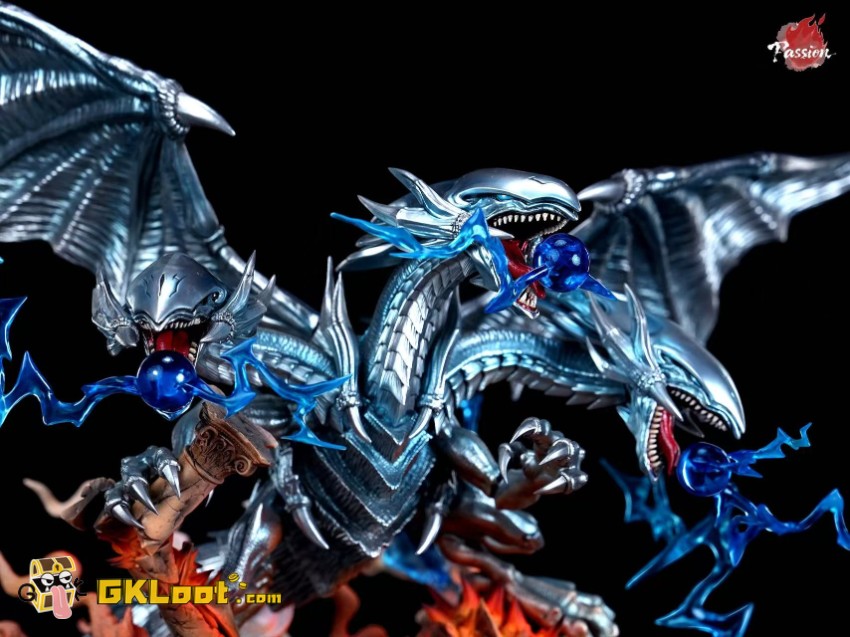 Passion Studio Yu-Gi-Oh! Blue-Eyes Ultimate Dragon Statue - View 3 Passion Studio Yu-Gi-Oh! Blue-Eyes Ultimate Dragon Statue - View 3