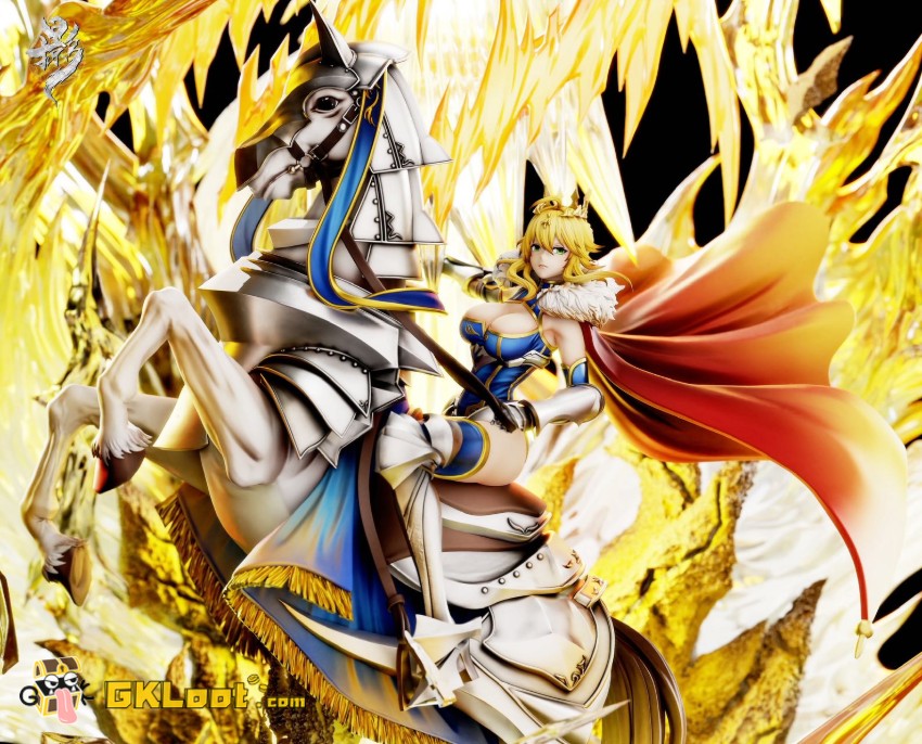 Lue Ying & Demons Studio Fate/Stay Night Saber Artoria Pendragon Statue w/ LED - View 3 Lue Ying & Demons Studio Fate/Stay Night Saber Artoria Pendragon Statue w/ LED - View 3