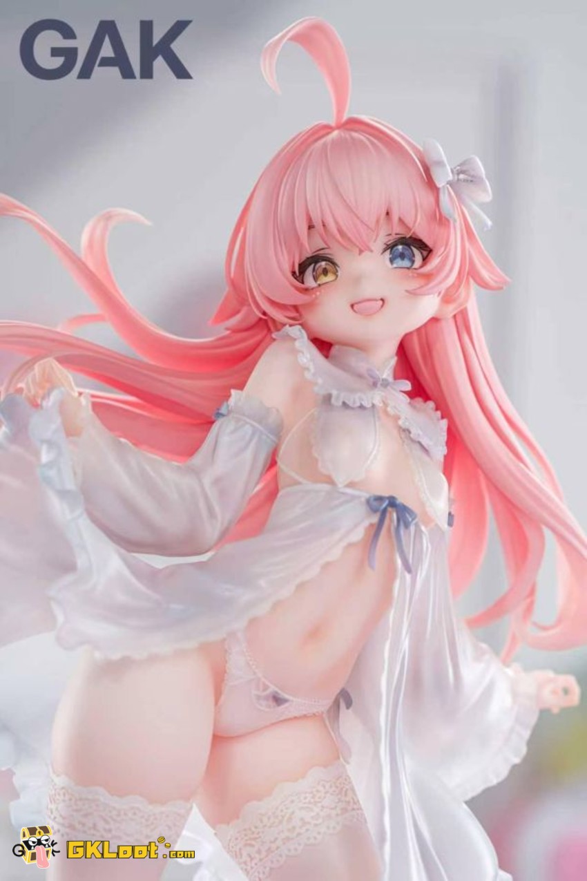 GAK Studio 1/6 Blue Archive Takanashi Hoshino Statue - View 7 GAK Studio 1/6 Blue Archive Takanashi Hoshino Statue - View 7