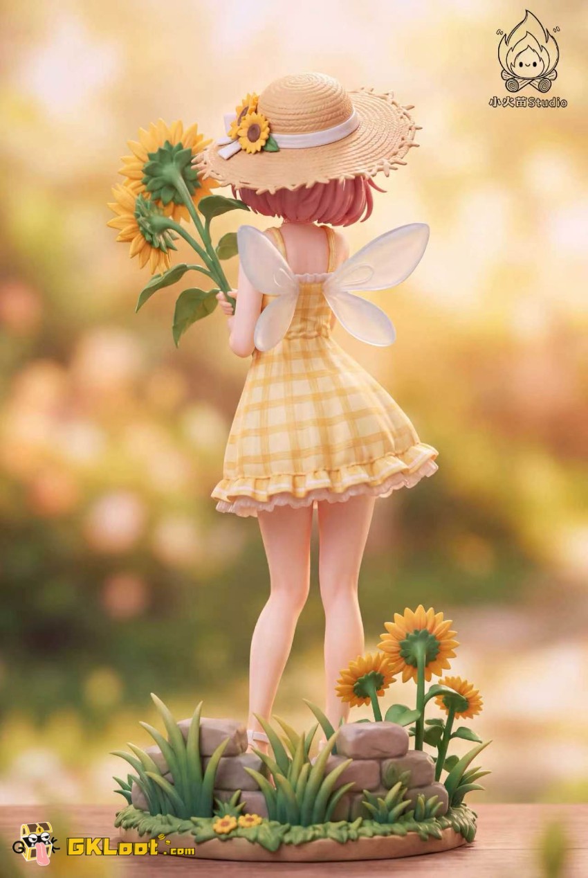 Xiao Huo Miao Studio 1/6 Beyond the Boundary Mirai Kuriyama Statue - View 3 Xiao Huo Miao Studio 1/6 Beyond the Boundary Mirai Kuriyama Statue - View 3