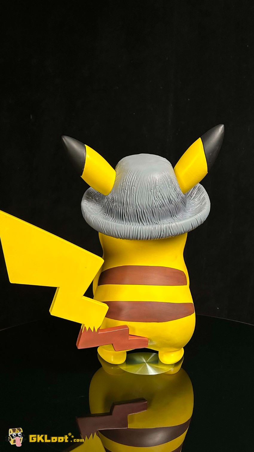 PTCG Studio Pokémon Pikachu Statue - View 7 PTCG Studio Pokémon Pikachu Statue - View 7