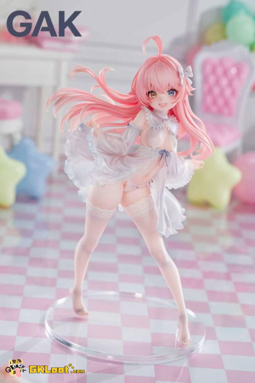 GAK Studio 1/6 Blue Archive Takanashi Hoshino Statue - View 3 GAK Studio 1/6 Blue Archive Takanashi Hoshino Statue - View 3