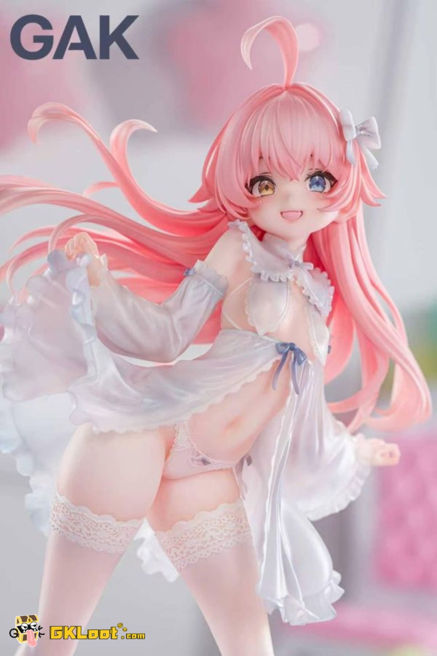 GAK Studio 1/6 Blue Archive Takanashi Hoshino Statue - View 6 GAK Studio 1/6 Blue Archive Takanashi Hoshino Statue - View 6