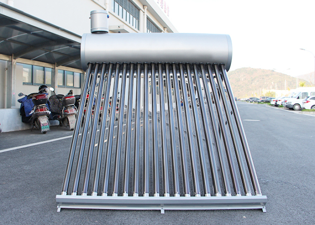 Compact Non-pressure Solar Water Heater