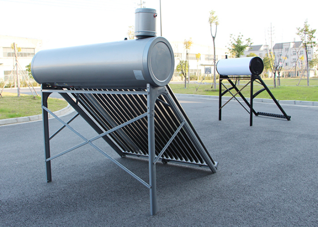 Compact Non-pressure Solar Water Heater