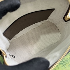 GUCCI Ophidia series GG mini handbag