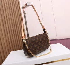 LVPOCHETTE ACCESSOIRES handbag