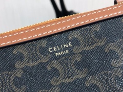 CELINE Logo printed chain handbag
