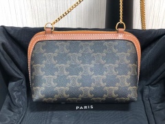 CELINE Logo printed chain handbag