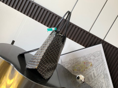 GOYARD Villette Saint Louis Larger Bag