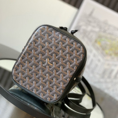 GOYARD Petit Flot Bucket Bag