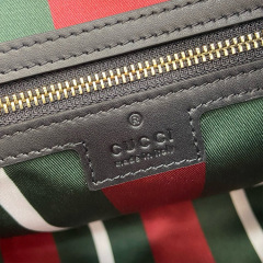 GUCCI GG EMBLEM MEDIUM SHOULDER BAG