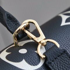 LV Madeleine MM Handbag
