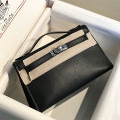 HERMES 𝖪𝖾𝗅𝗅𝗒 𝖯𝗈𝖼𝗁𝖾𝗍𝗍𝖾 Handbag
