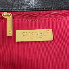 CHANEL 22B Tote Bag