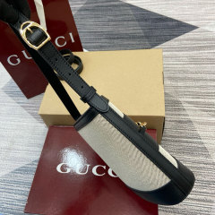 GUCCI 73 MINI BUCKET BAG