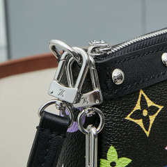 LV x TM Pochette Accessoires