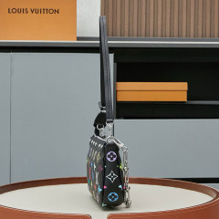 LV x TM Pochette Accessoires