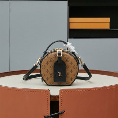 LV Mini Boite Chapeau