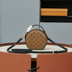 LV Mini Boite Chapeau