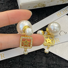 DIOR EARRING