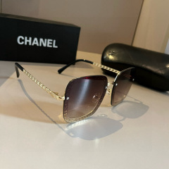 CHANEL Women's Fashion Sunglasses