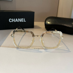 CHANEL Women's Fashion Sunglasses
