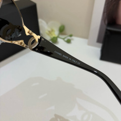 CHANEL Women's Fashion Sunglasses