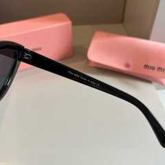 MIUMIU Women's Fashion Sunglasses