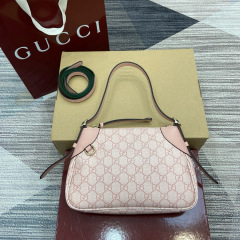 GG EMBLEM SMALL SHOULDER BAG