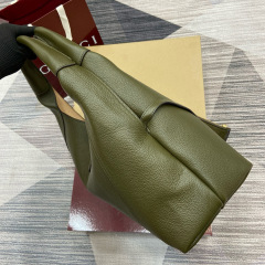GUCCI SOFTBIT MAXI SHOULDER BAG