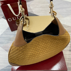 GUCCI B MEDIUM SHOULDER BAG