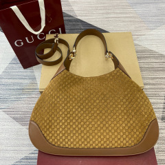 GUCCI B MEDIUM SHOULDER BAG